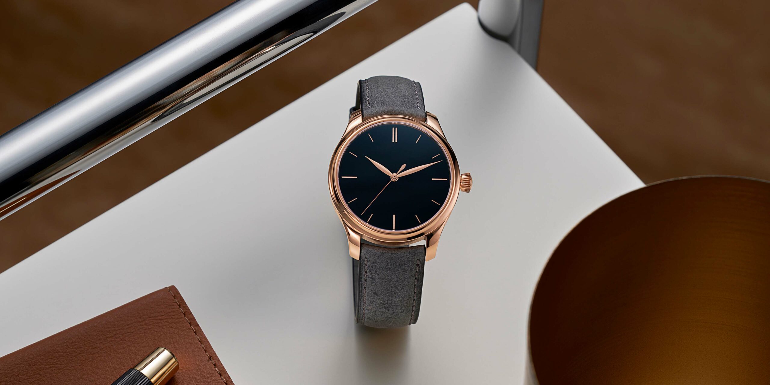 Endeavour Centre Seconds Vantablack® - H. Moser & Cie.