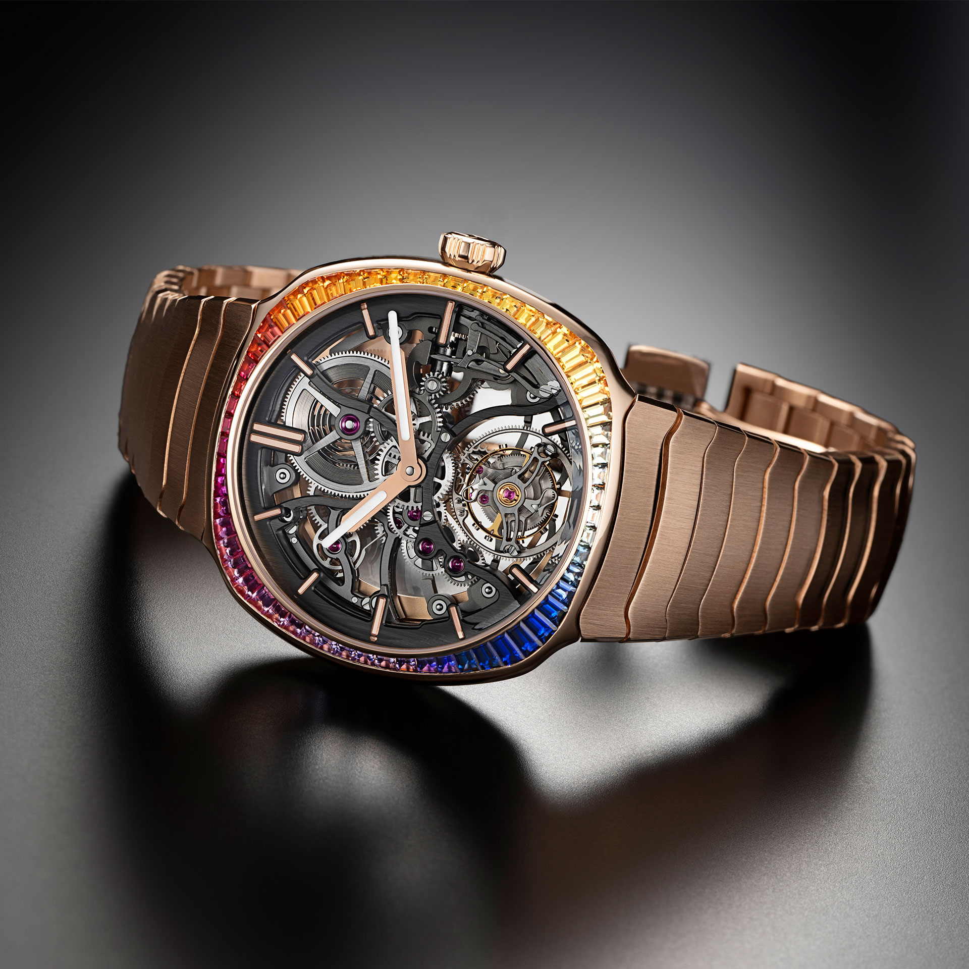 H. Moser - Streamliner Tourbillon Skeleton Rainbow in 5N red gold