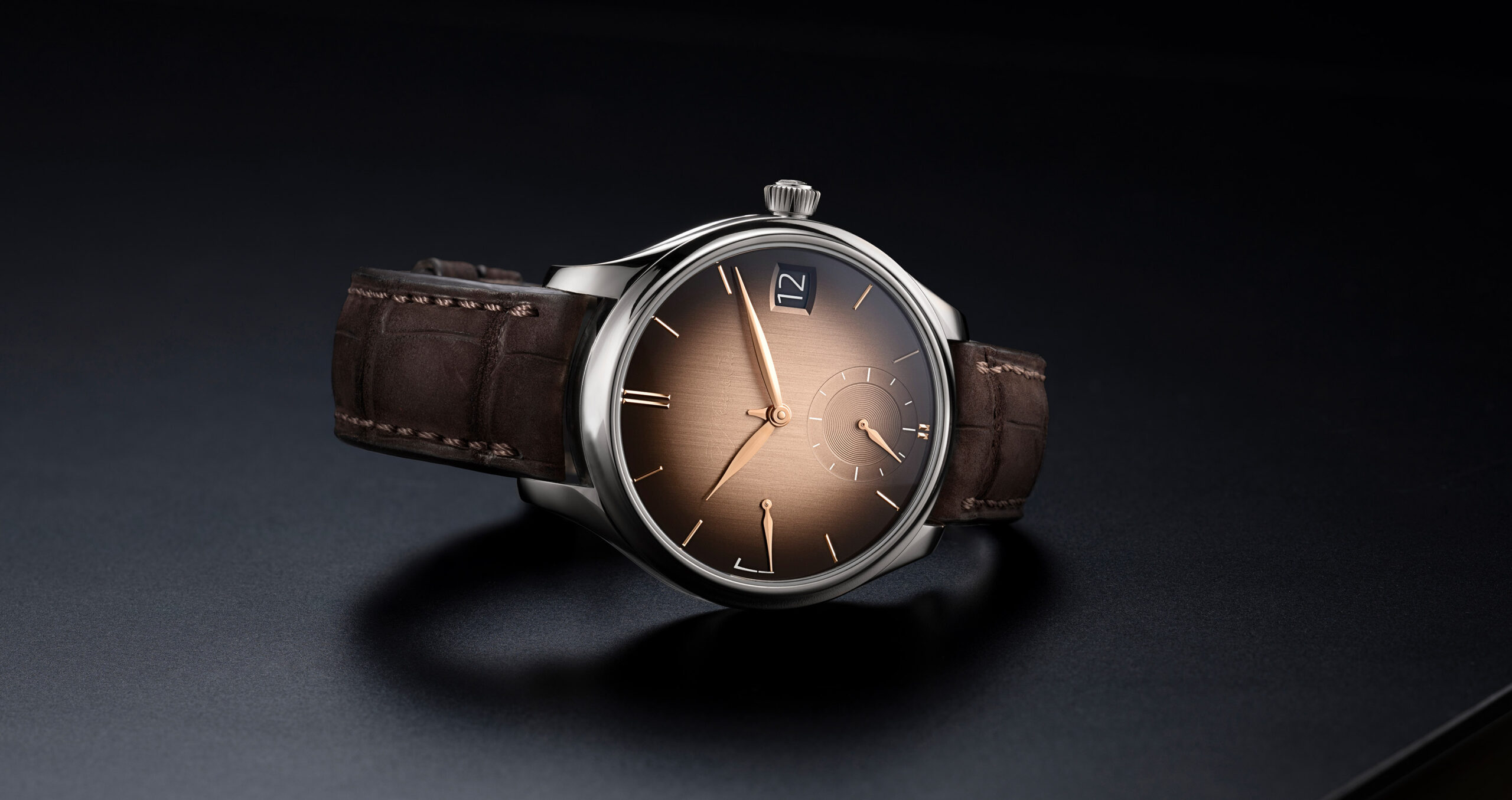 Endeavour Perpetual Calendar Smoked Salmon - H. Moser & Cie.