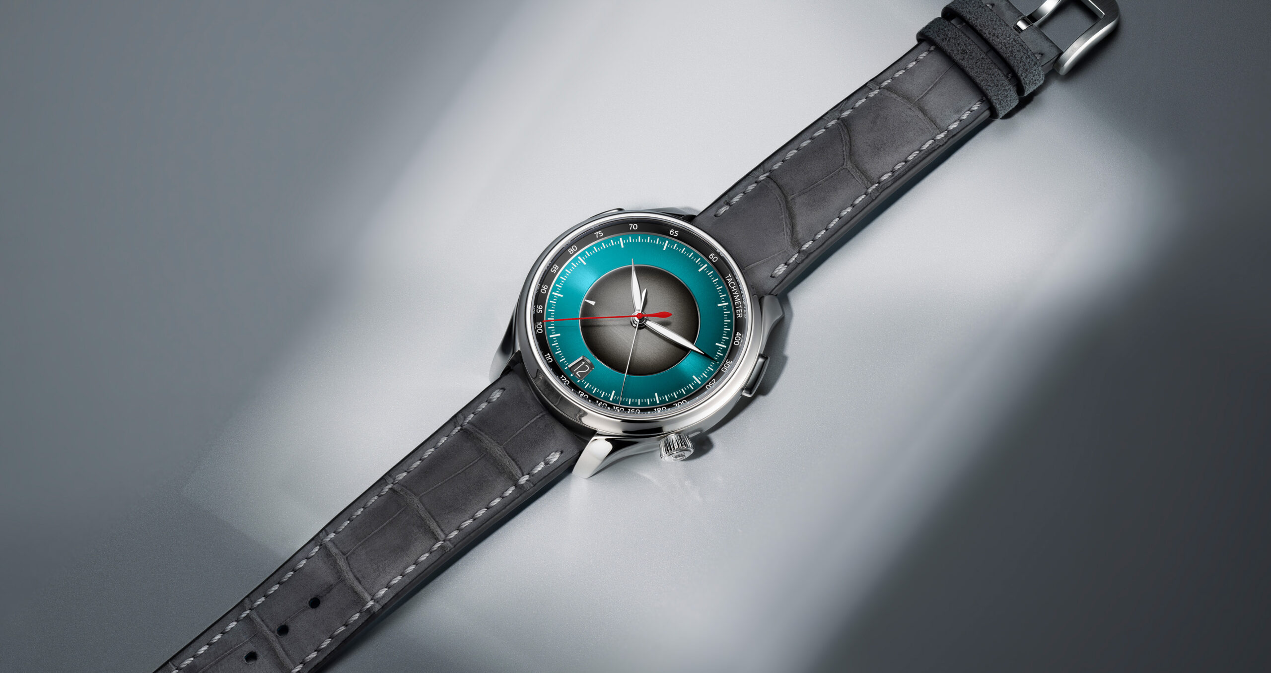 Endeavour Flyback Chronograph Dual Time Date - H. Moser & Cie.